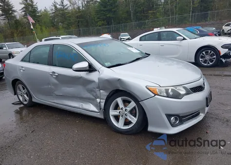 2012 Toyota Camry Se z USA, uszkodzony, nr VIN 4T1BF1FK1CU068113
